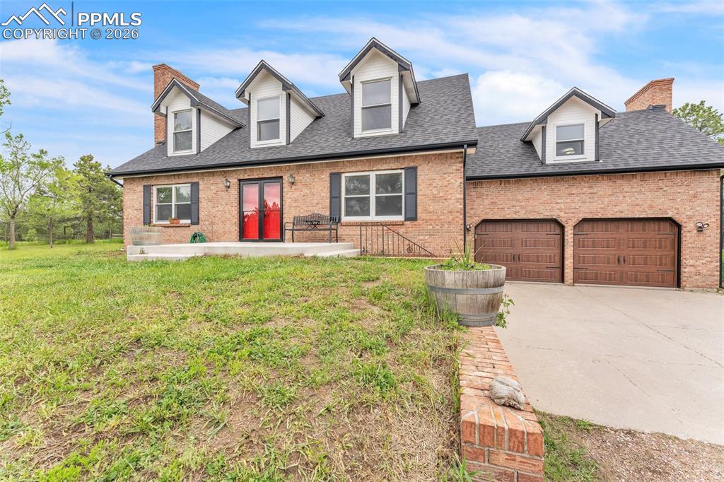 Image 2 of 50: Front of Structure