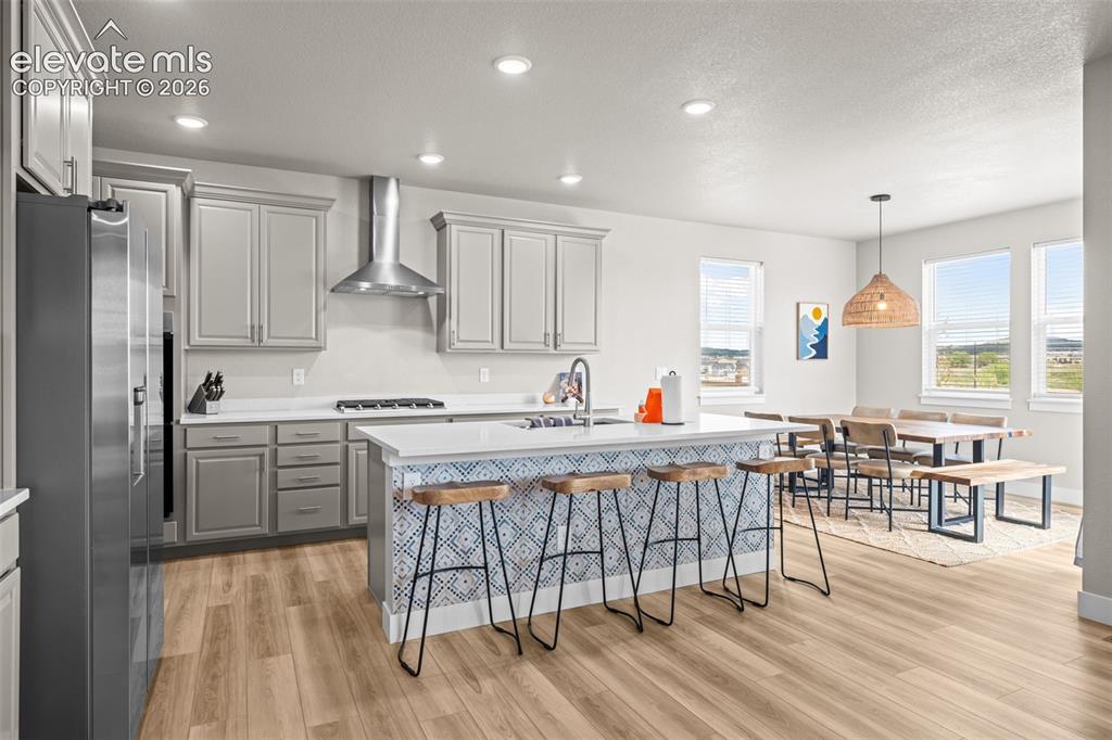 Image 10 of 45: Kitchen