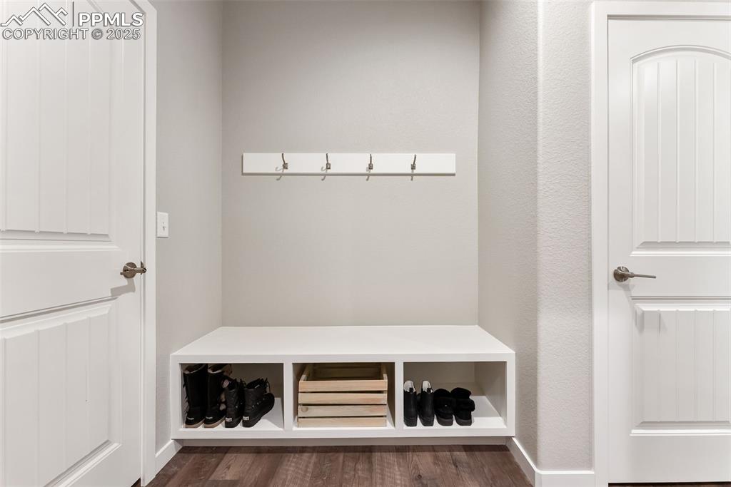 Image 28 of 49: Mud Room