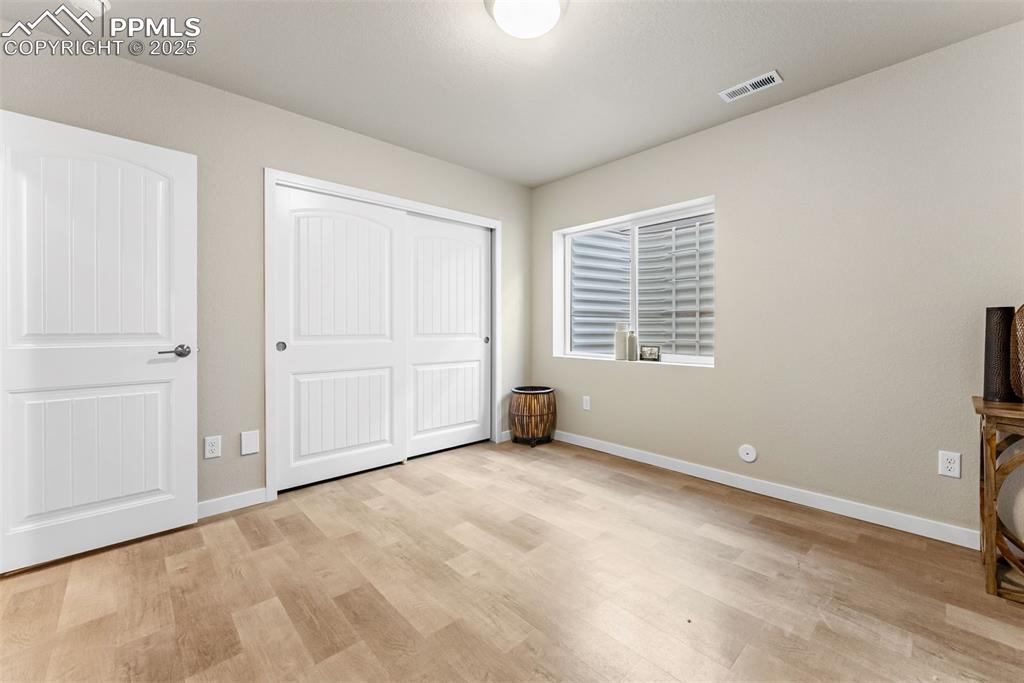 Image 36 of 49: Bedroom