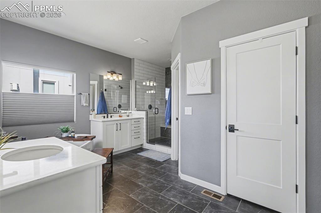 Image 22 of 50: Master Bathroom