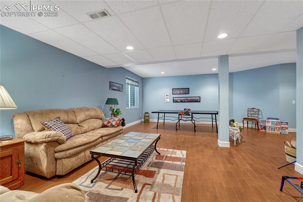 Image 34 of 43: Game Room