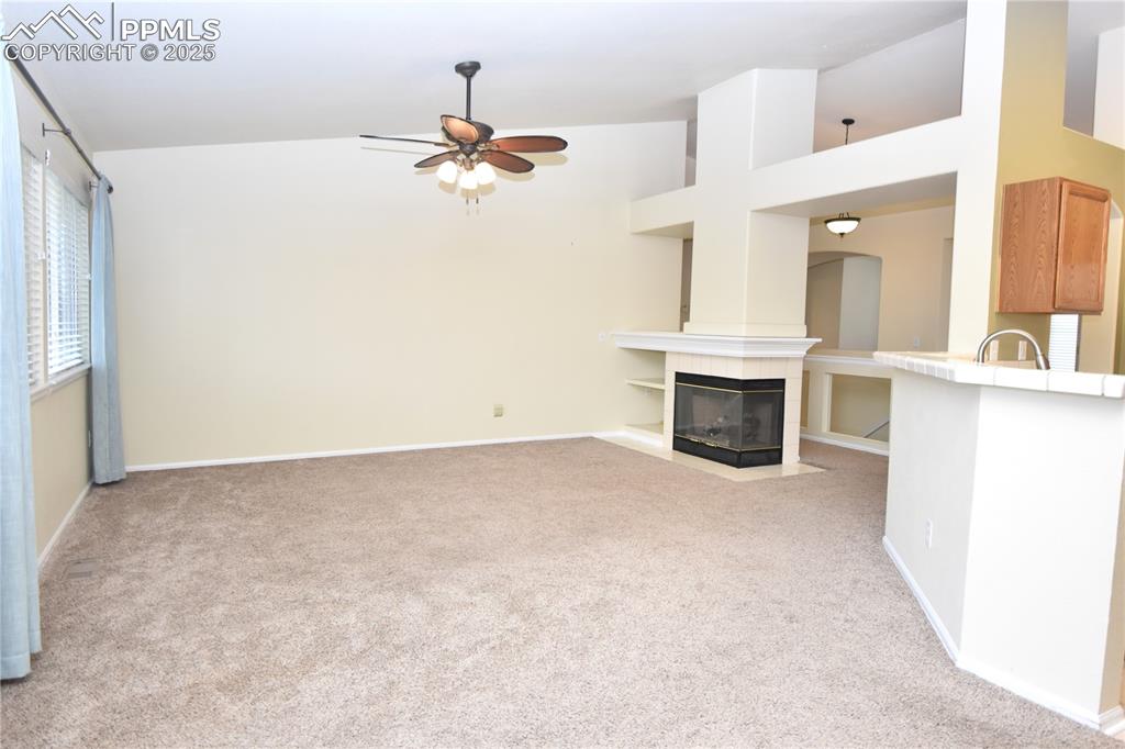 Image 12 of 36: Family Room