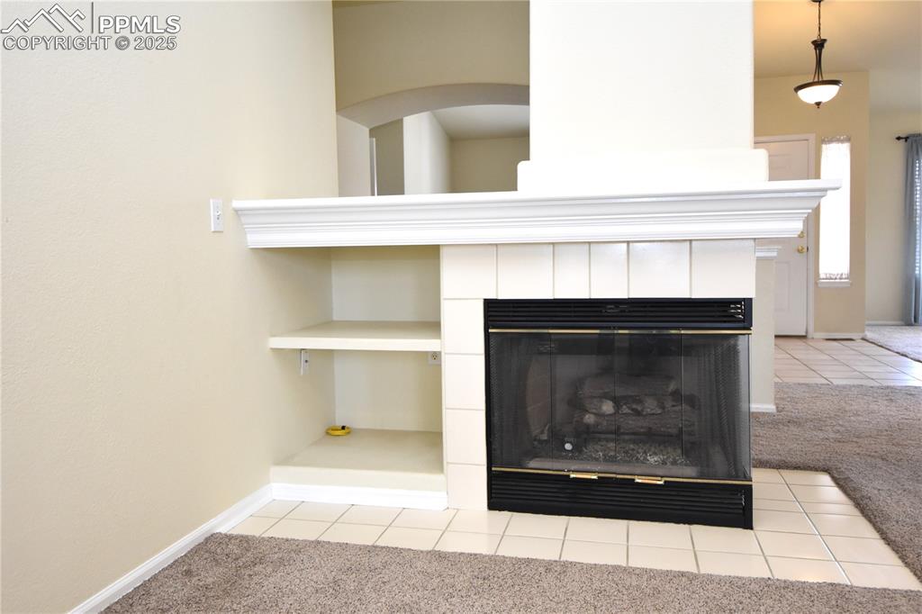 Image 13 of 36: Family Room