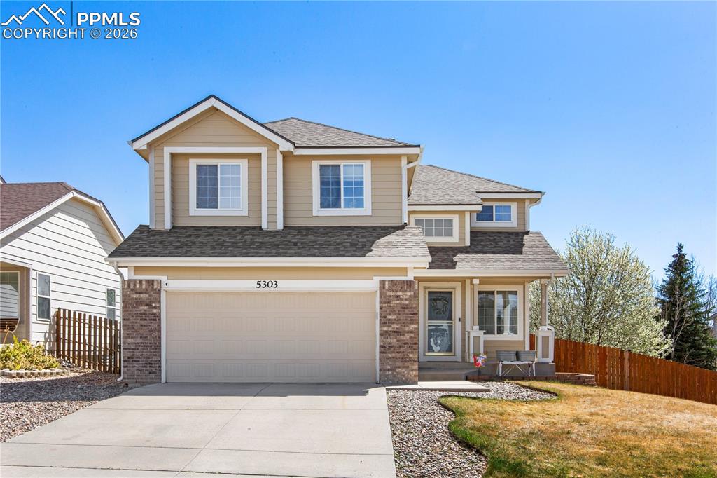 Image 2 of 27: Front of Structure