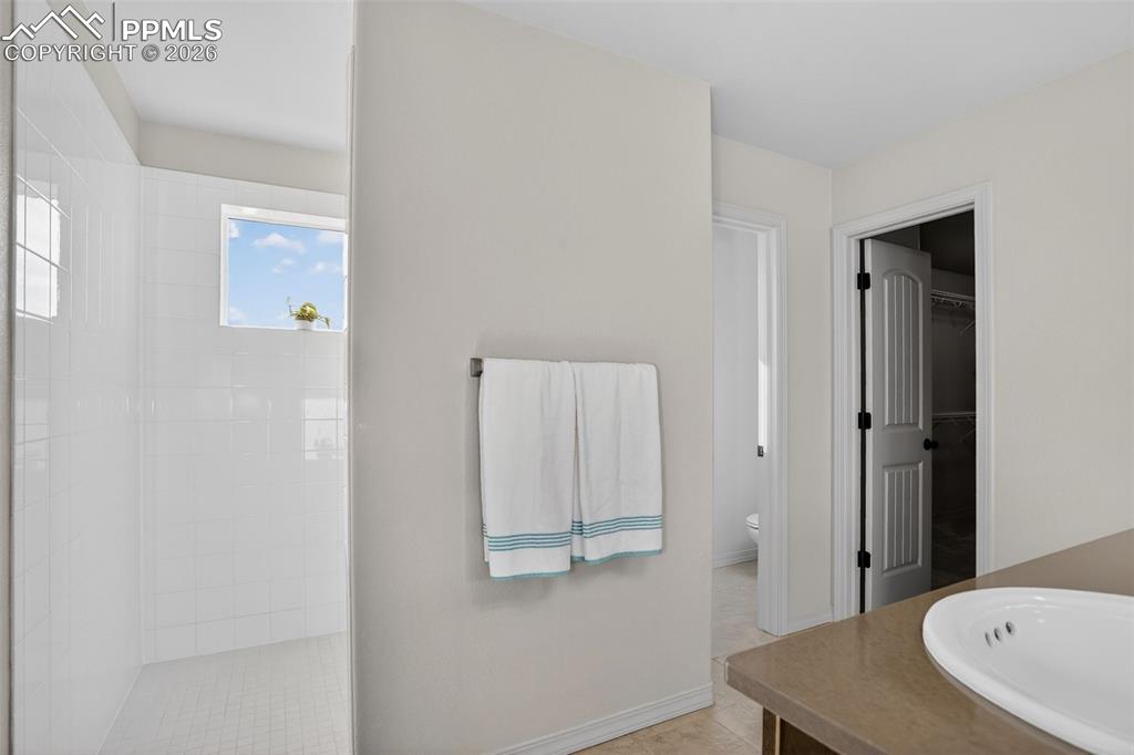 Image 16 of 46: Master spa huge walk in shower