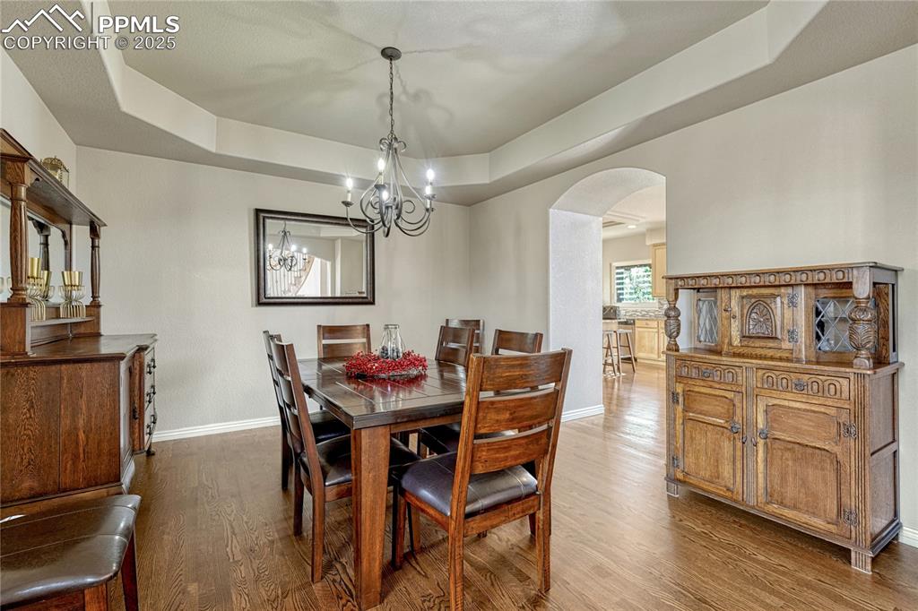 Image 7 of 48: ...and tray ceiling. 