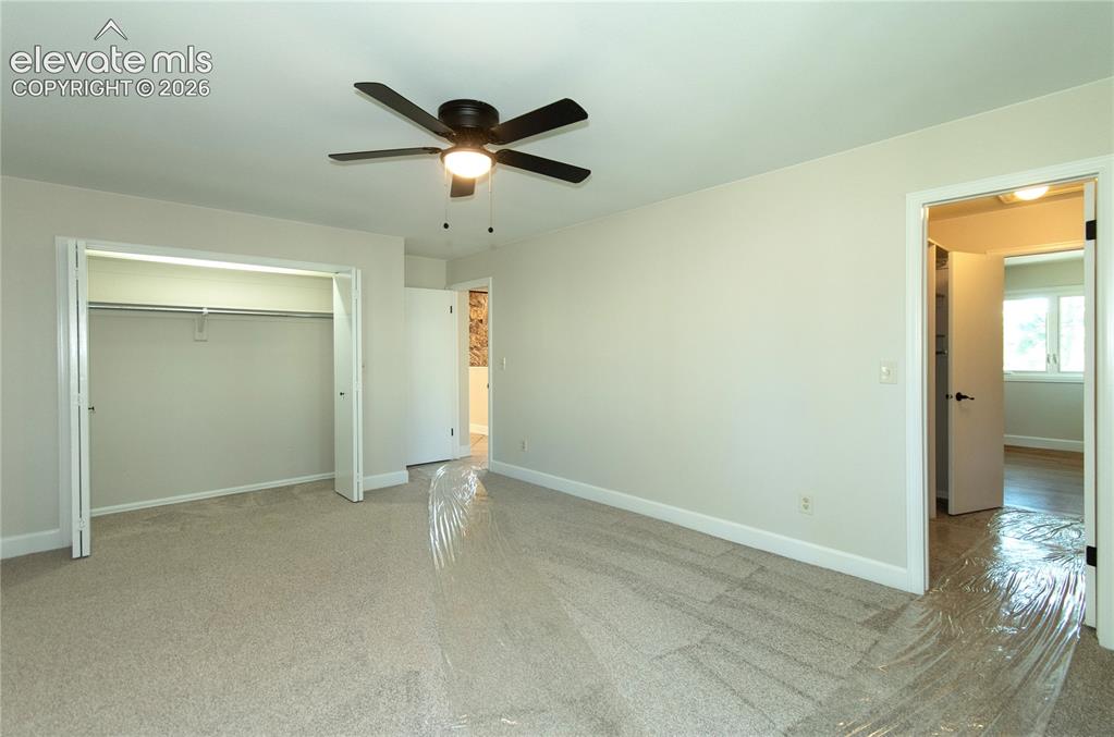 Image 43 of 46: Bedroom