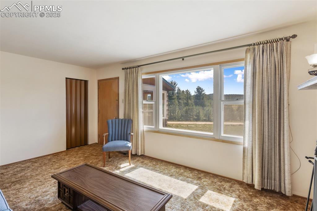 Image 13 of 45: Living Room