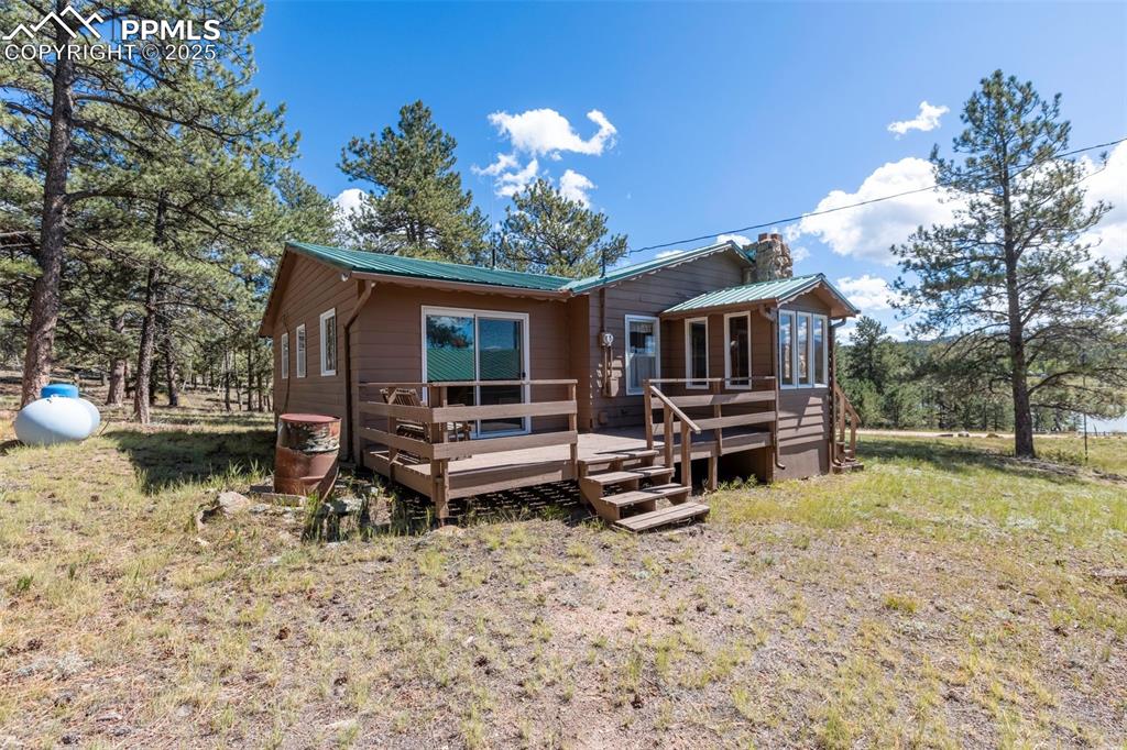 Image 7 of 45: Back of Structure