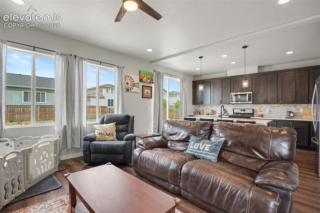 Image 11 of 34: Living Room