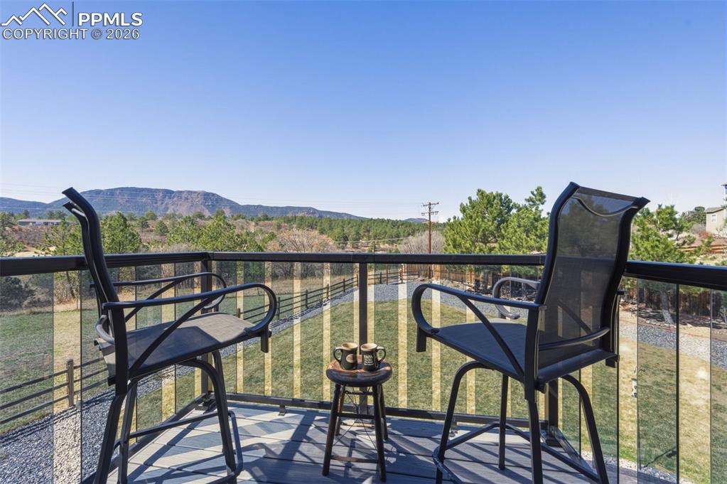 Image 20 of 39: Bathroom