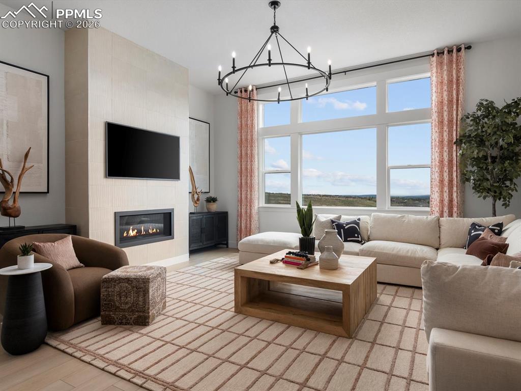 Image 4 of 40: Living Room