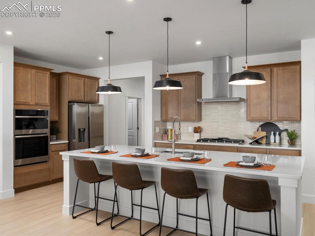 Image 9 of 40: Kitchen