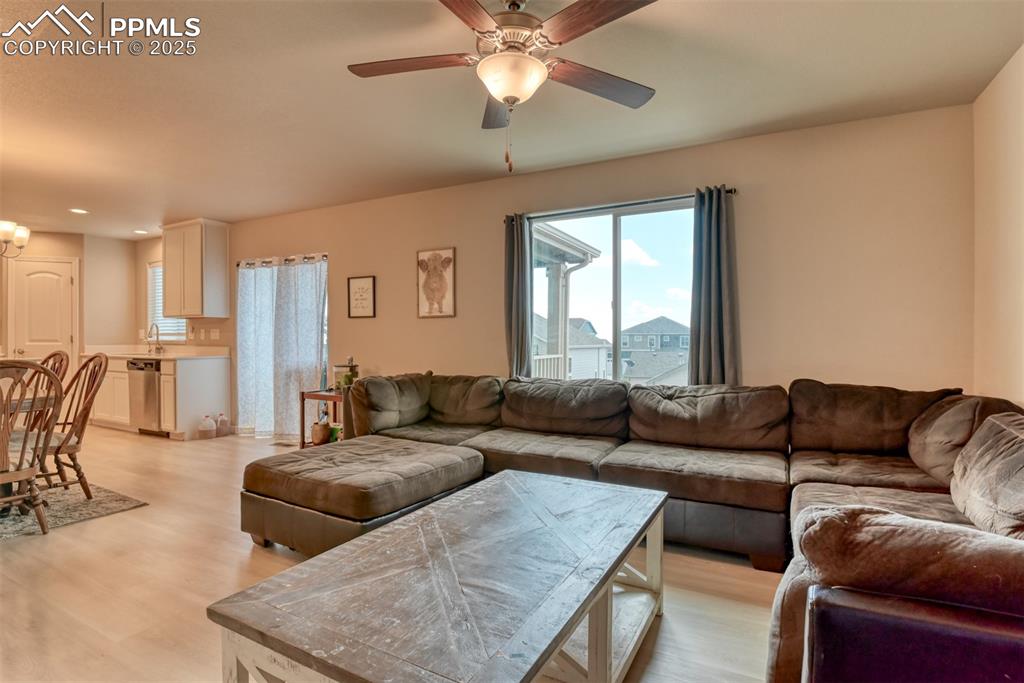 Image 6 of 42: Living Room