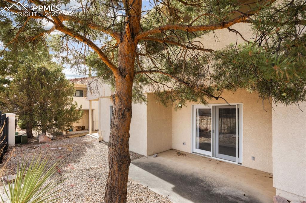 Image 35 of 37: Back of Structure