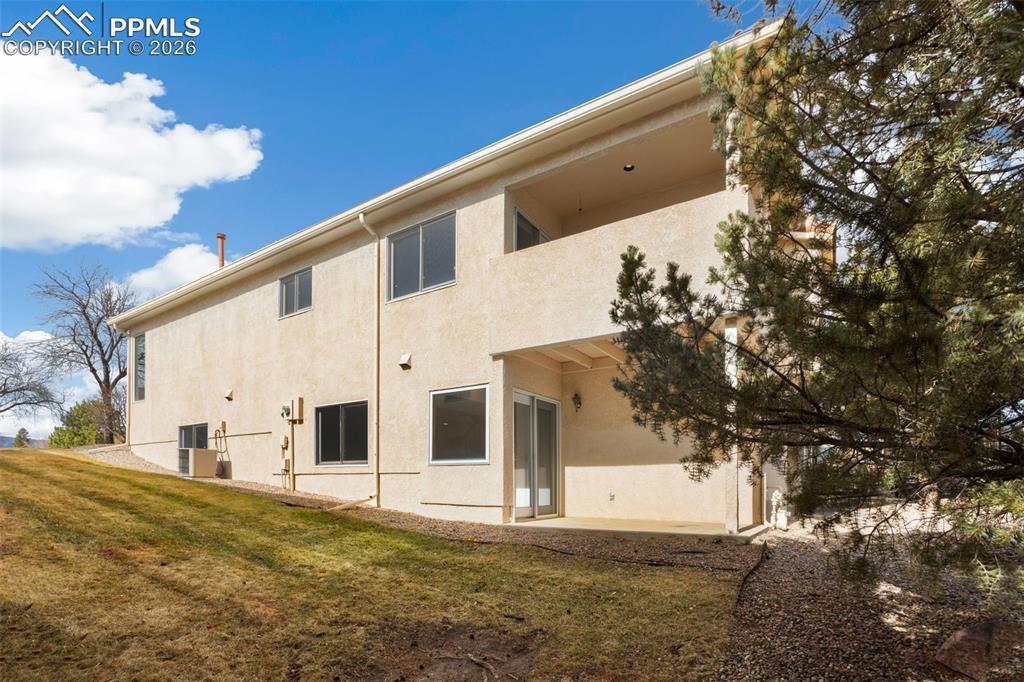 Image 36 of 37: Back of Structure