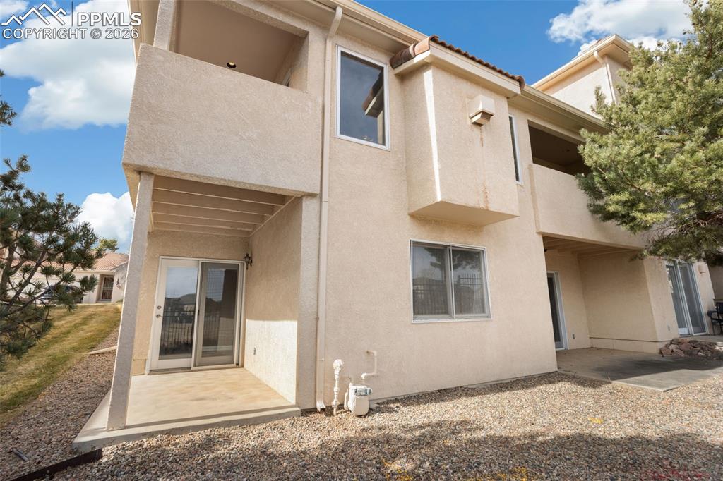 Image 37 of 37: Back of Structure