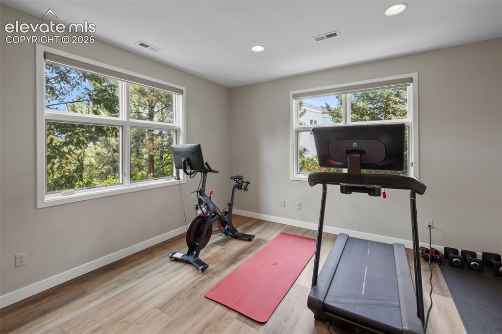 Image 40 of 50: Exercise Room