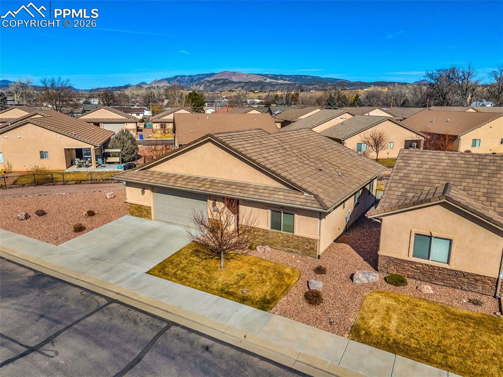 Image 31 of 41: Front of Structure