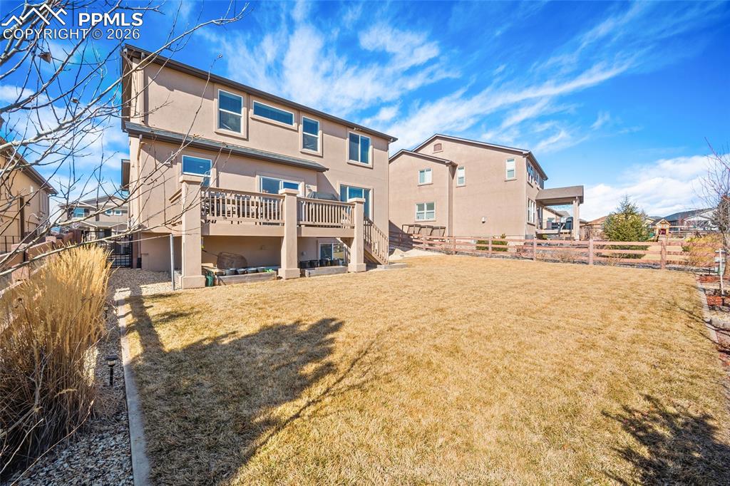 Image 38 of 47: Back of Structure