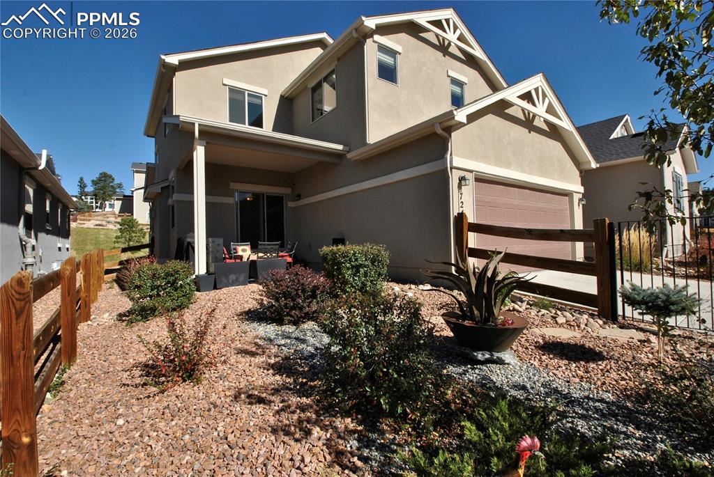 Image 16 of 35: Back of Structure