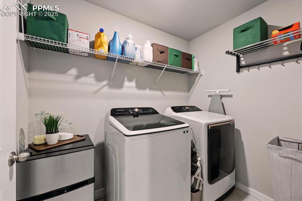 Image 27 of 38: Laundry