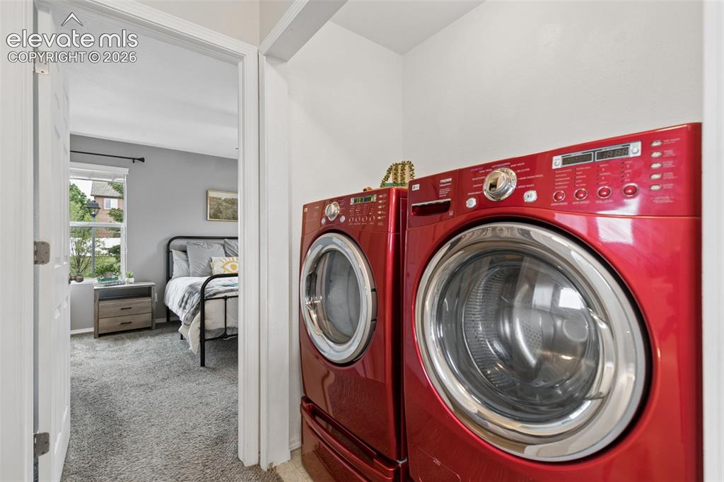 Image 16 of 31: Laundry