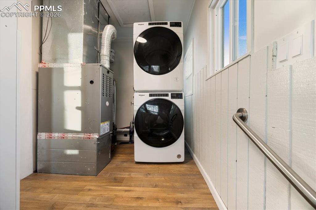 Image 19 of 48: Laundry