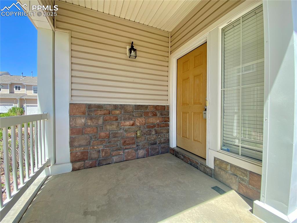 Image 2 of 38: Entry