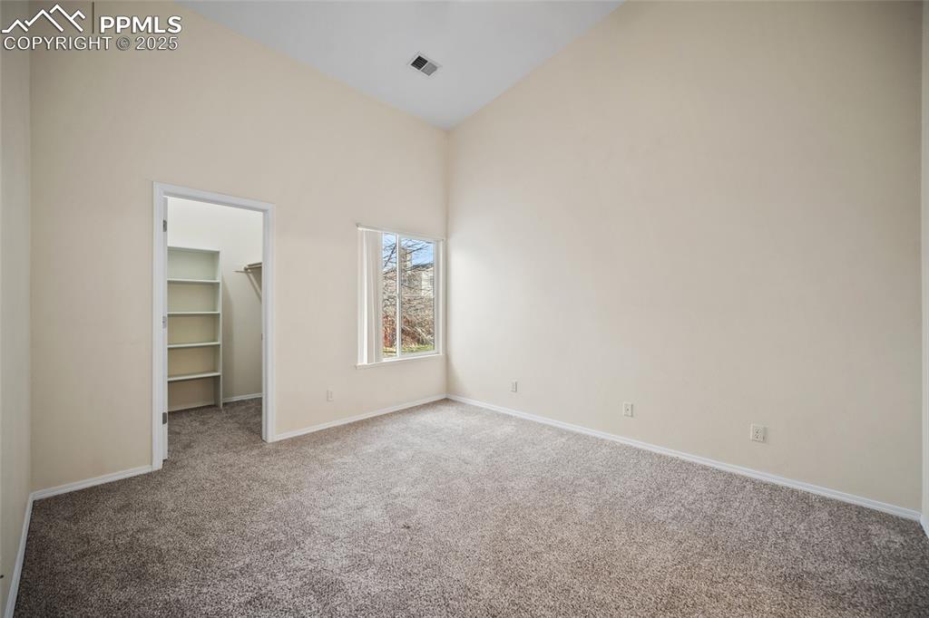 Image 11 of 31: primary bedroom