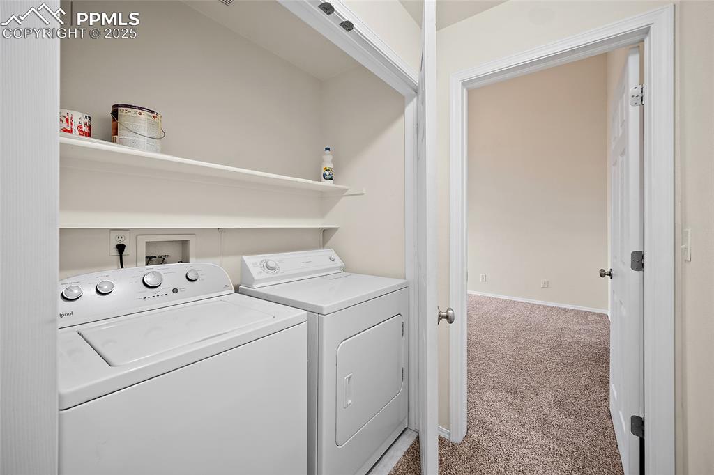 Image 19 of 31: laundry