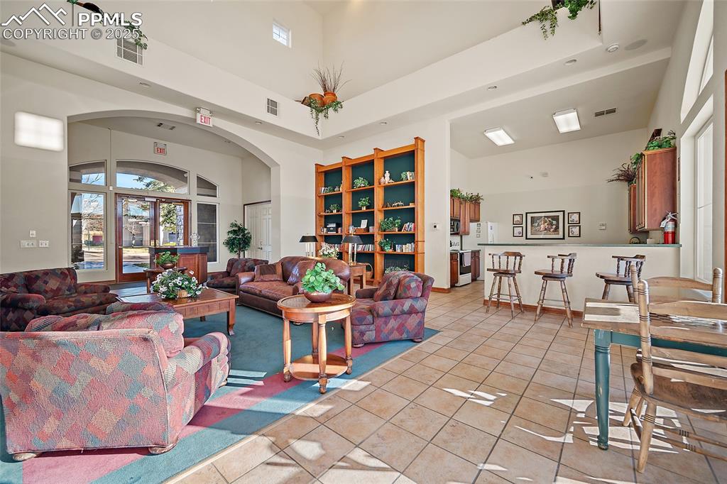 Image 29 of 31: clubhouse