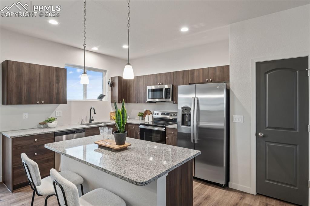 Image 12 of 38: Kitchen