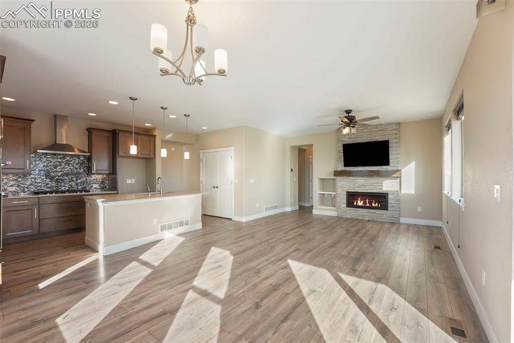 Image 13 of 49: Living Room