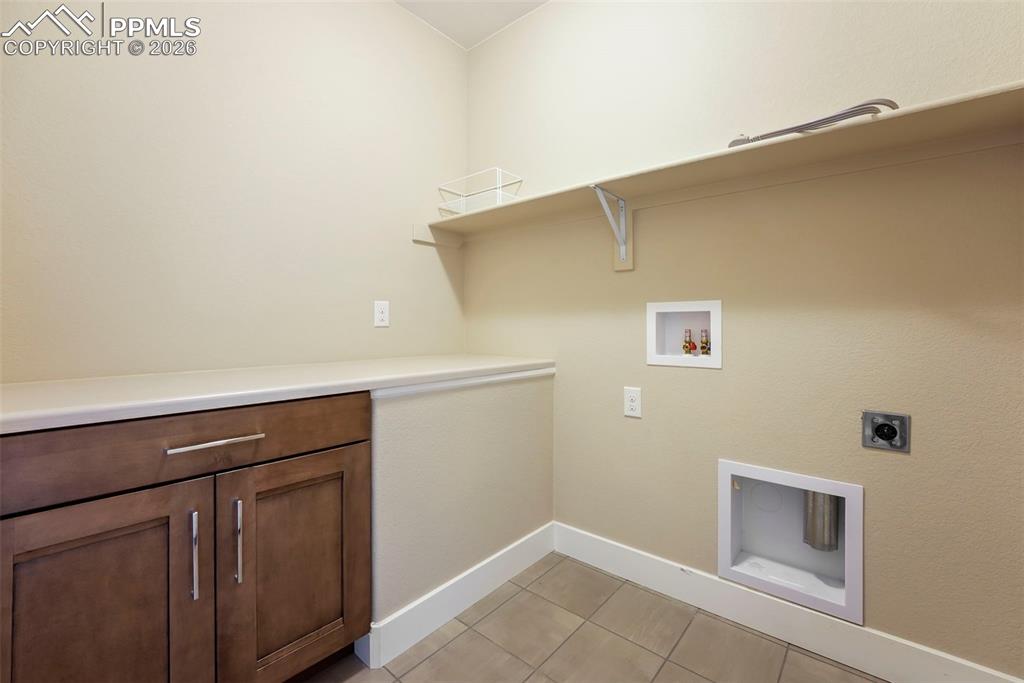 Image 17 of 49: Laundry