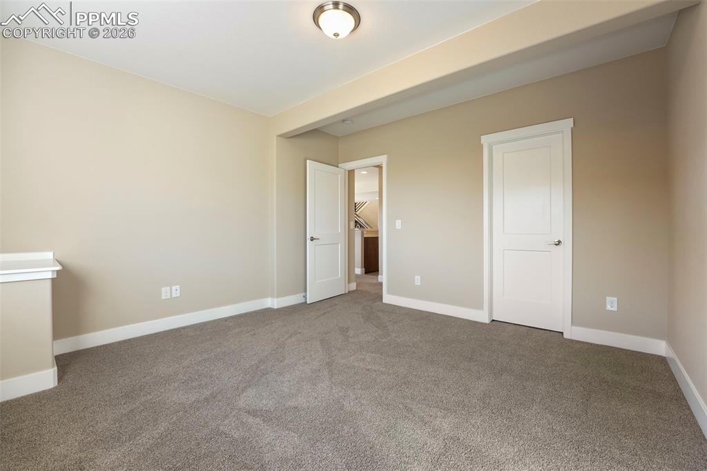 Image 37 of 49: Bedroom