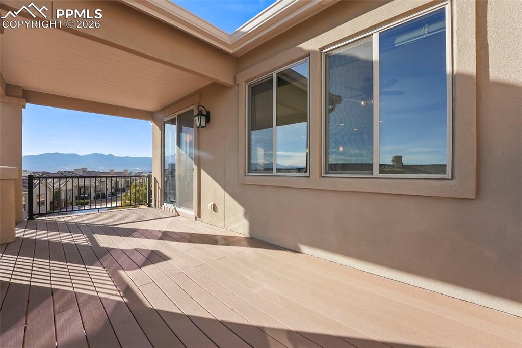 Image 44 of 49: Deck