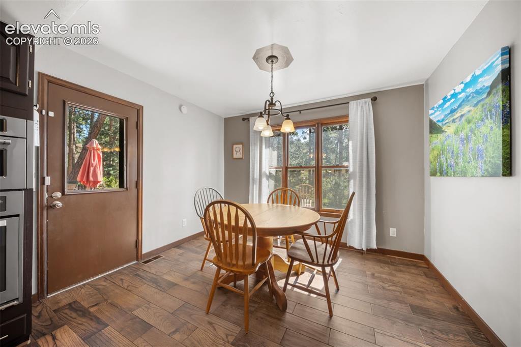 Image 11 of 43: Kitchen