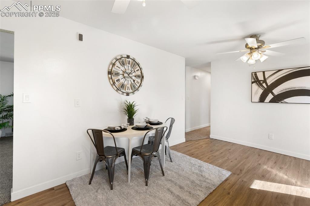 Image 13 of 38: Dining Area