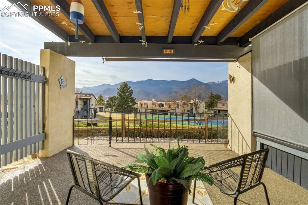 Image 30 of 44: Patio