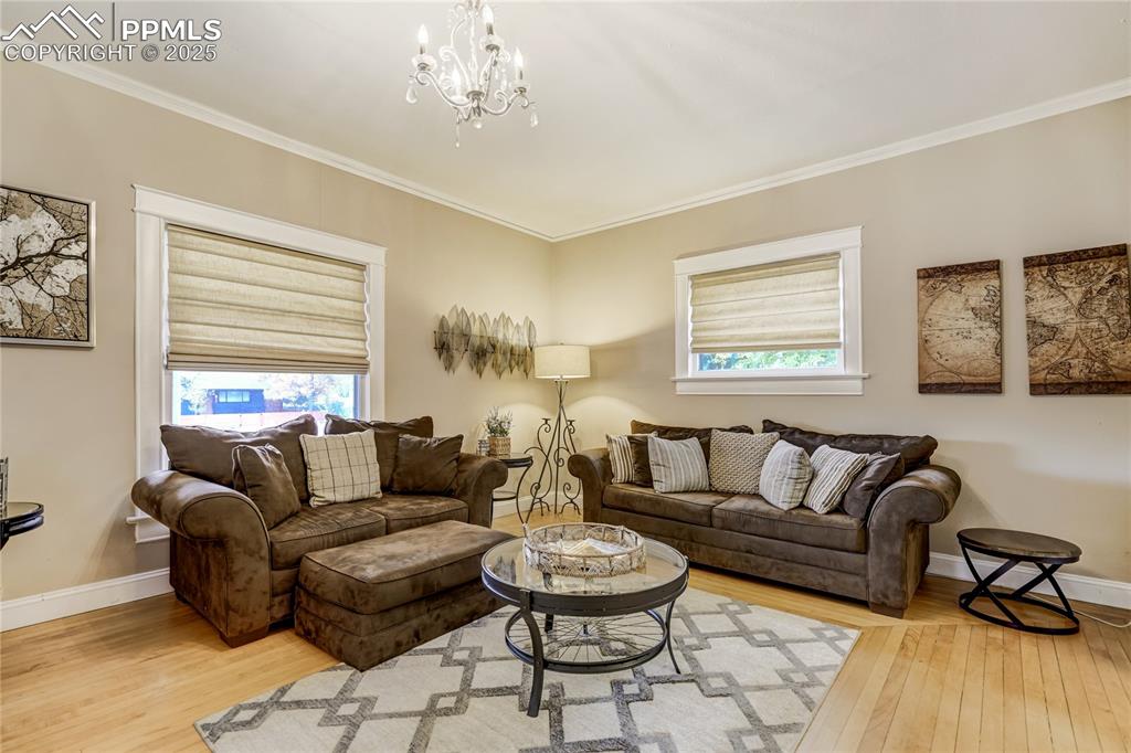 Image 4 of 46: Living Room