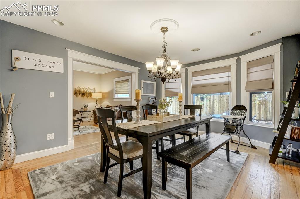 Image 5 of 46: Dining Area