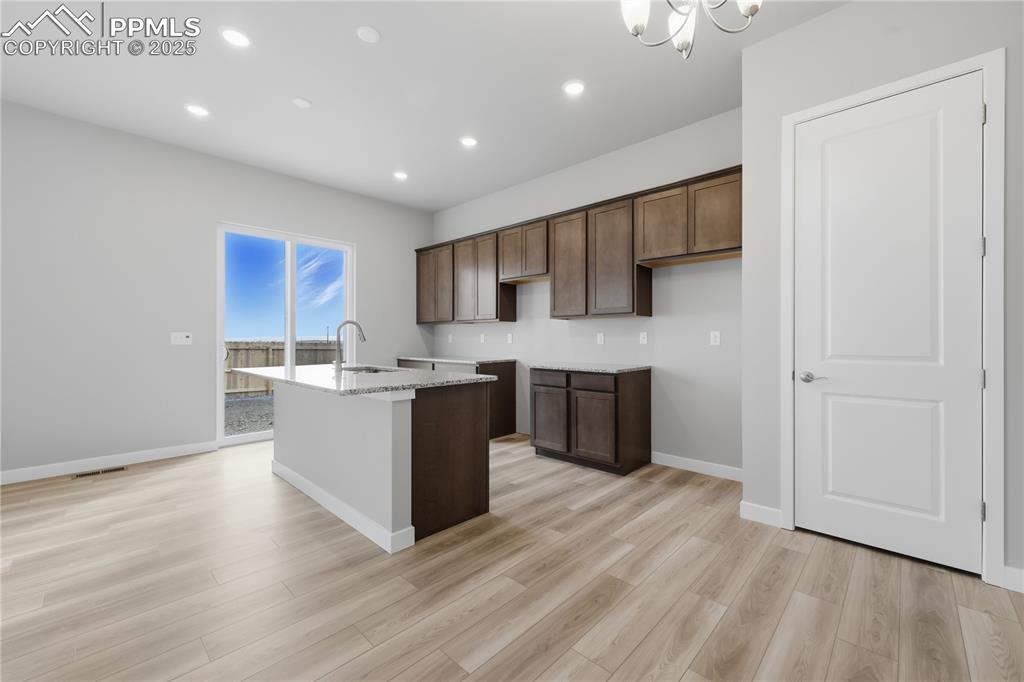 Image 15 of 29: Kitchen