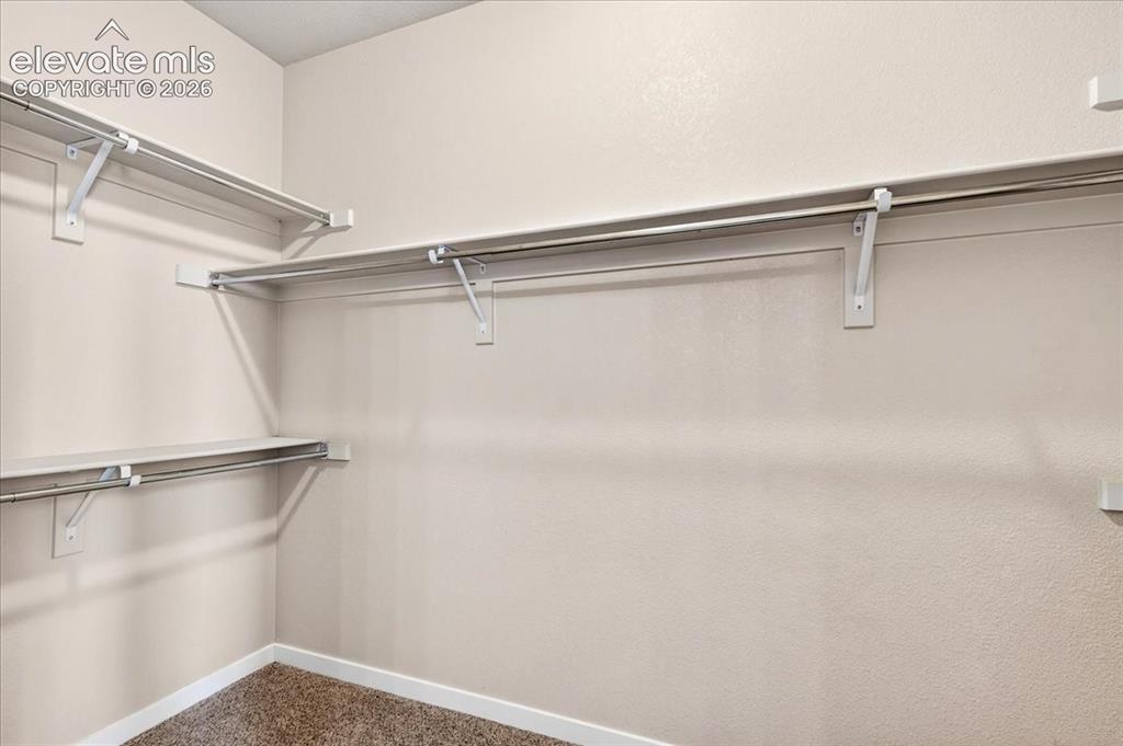 Image 23 of 37: Closet
