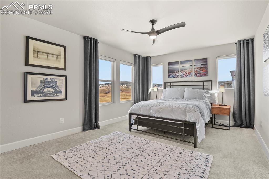 Image 16 of 27: Spacious primary bedroom