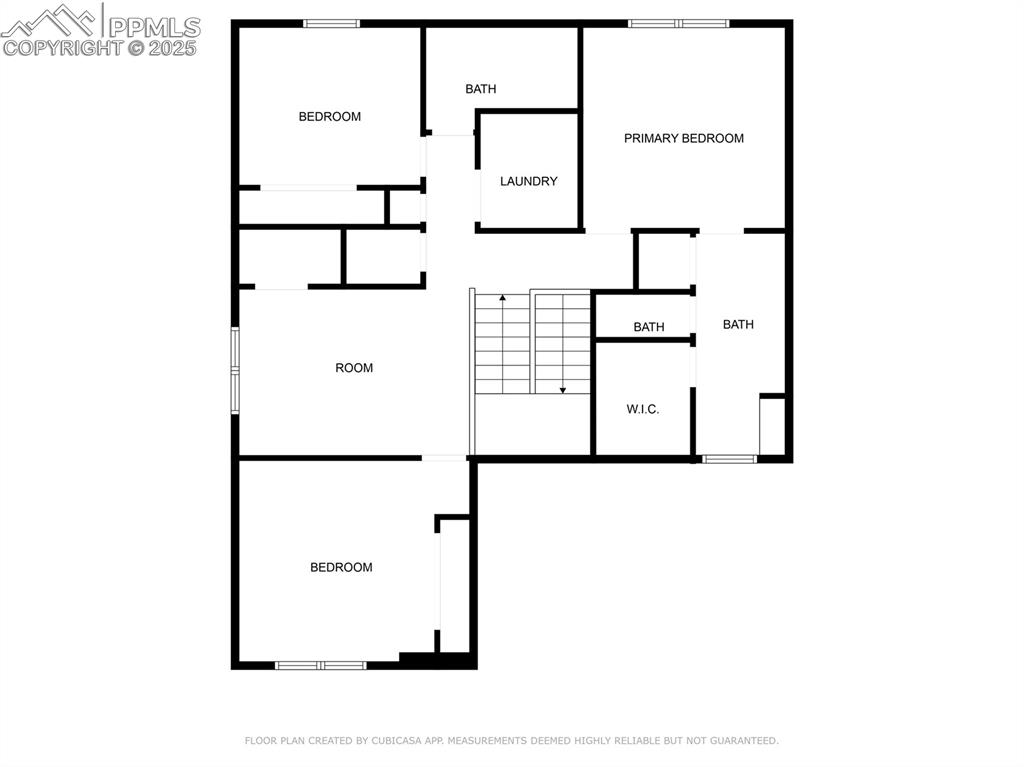Image 38 of 41: View of floor plan / room layout
