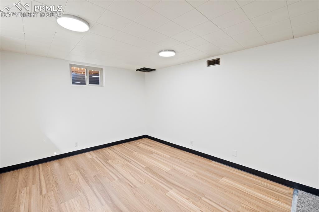 Image 23 of 50: Basement