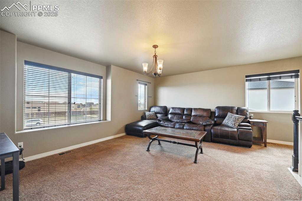 Image 20 of 41: Loft