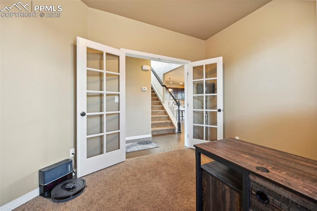 Image 8 of 41: Office